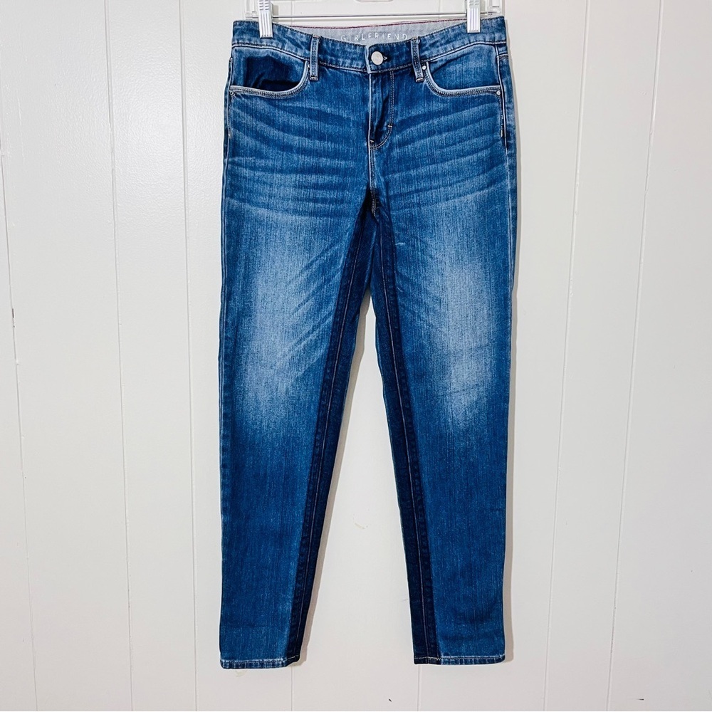 White House Black Market Girlfriend Jeans Women’s Size 0S Mid Rise Blue Denim